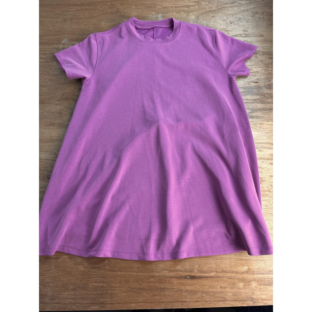 Lululemon Softstreme Dress Women's 10 Purple Short Sleeve T Shirt Swing Jersey